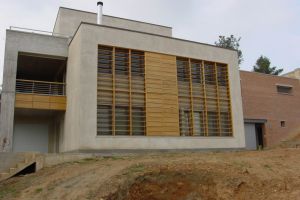 Varvaressos-01.jpg